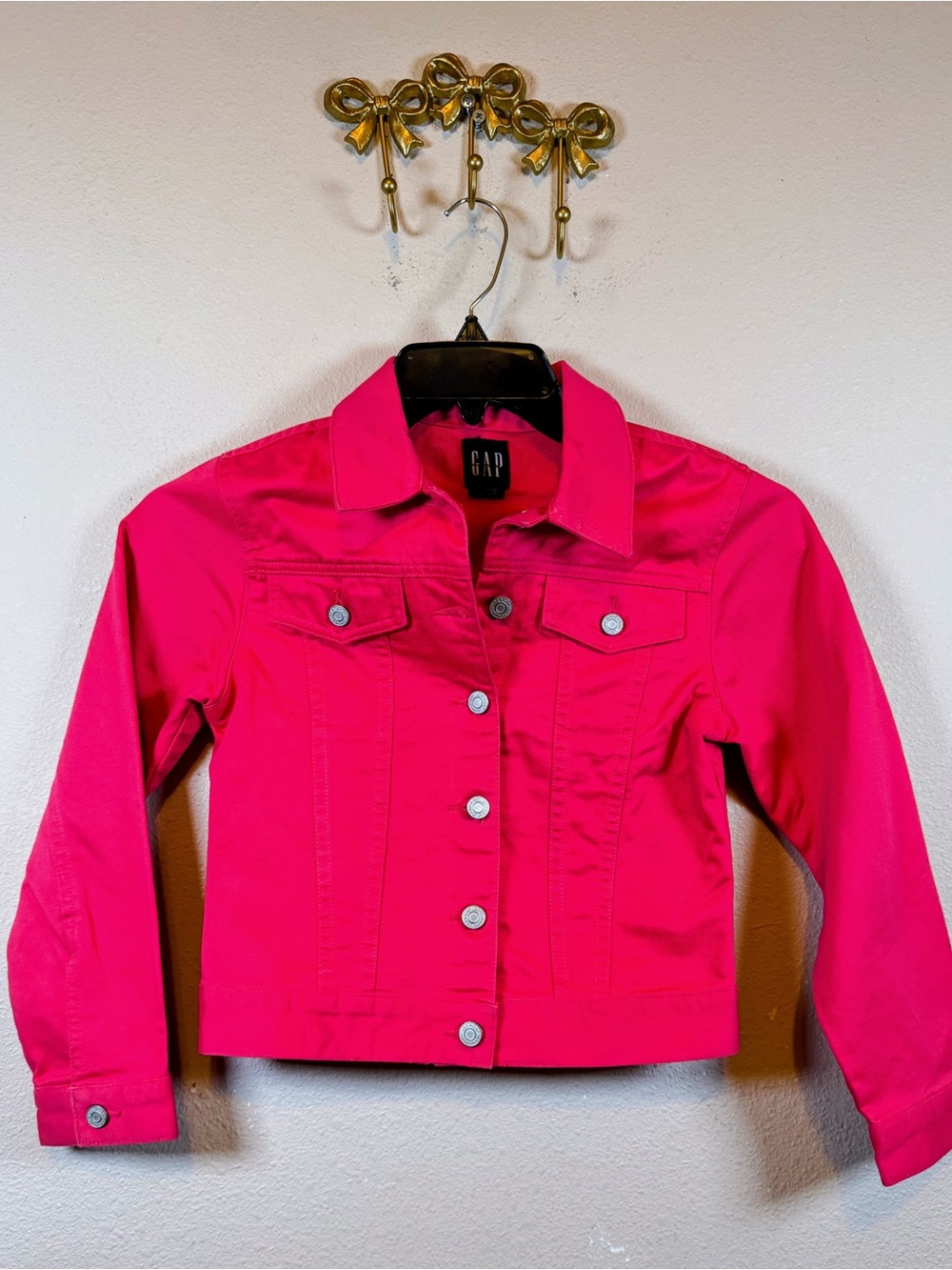 GAP Kids Bright Red Denim Jacket 100% Cotton.  Size M